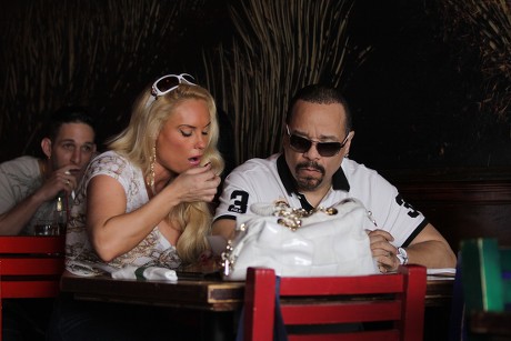 Ice-t, 52, and Wife Nicole 'coco' Austin, 31, Shopping in Miami