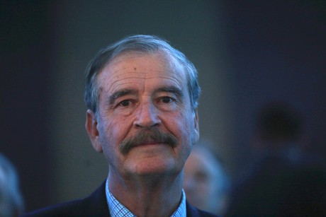 Former Mexican President Vicente Fox says migrants would cross the United States wall, Guatemala City - 12 Oct 2017