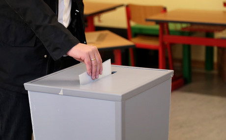 Regional elections in Lower Saxony state, Neustadt Am Ruebenberge, Germany - 15 Oct 2017