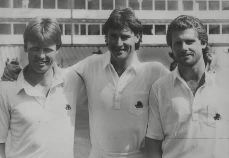 England Cricketers L-r: Tim Curtis Chris Cowdrey (son Of Colin Cowdrey) And Robin Smith. (for Full Caption See Version) Box 763 908061721 A.jpg.