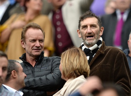 NEWCASTLE UNITED FANS JIMMY NAIL STING Editorial Stock Photo - Stock ...