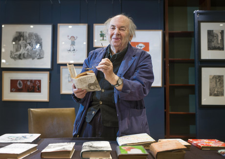 Sir Quentin Blake 'Judge a book by its cover' photocall at Sotheby's, London, UK - 07 Dec 2017