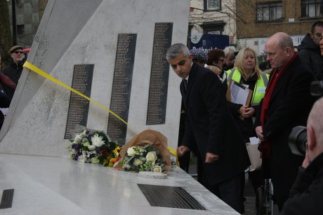 Unveiling ceremony of memorial to Bethnal Green tube shelter disaster, London, UK - 17 Dec 2017