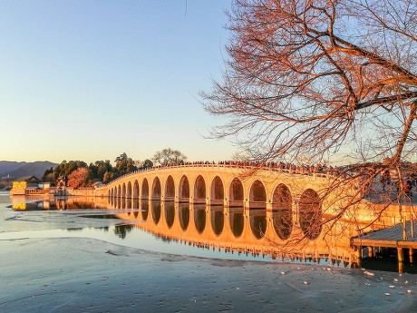 __COUNT__ Seventeen-Arch Bridge winter solstice spectacle at Summer ...