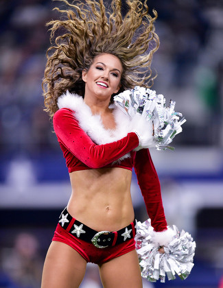 The Dallas Cowboys Cheerleaders in their Santa Suits 