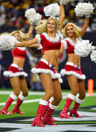 Texans Cheerleaders show off their Christmas spirit