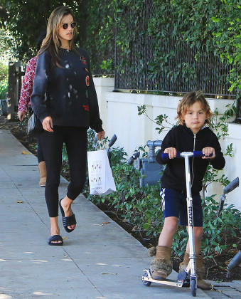 Alessandra Ambrosio Son Noah Phoenix Mazur Editorial Stock Photo ...