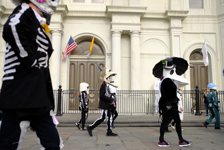 skeleton krewe mardi gras