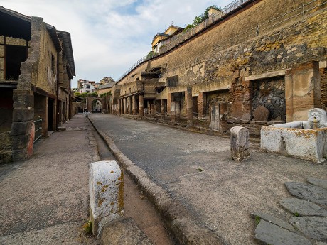 13 Excavation of herculaneum city Stock Pictures, Editorial Images and ...
