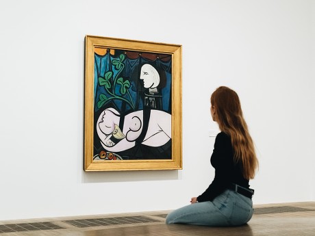 Nude Green Leaves Bust Pablo Picasso Editorial Stock Photo - Stock