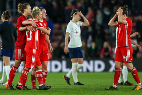 England v Wales, 2019 FIFA Women's World Cup Qualifier, Group 1, St Mary's Stadium, Southampton, UK - 6 Apr 2018