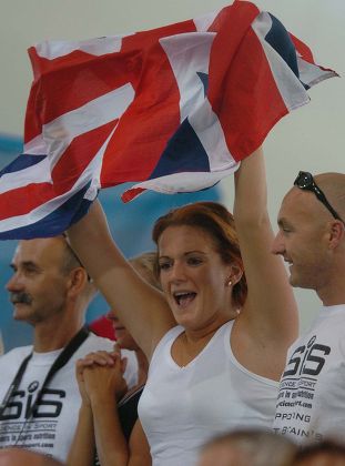 Cath Cochrane Bradley Wiggins' Fiancee Cheers For Bradley And The British Team During The Mens Madison Cycling Final.