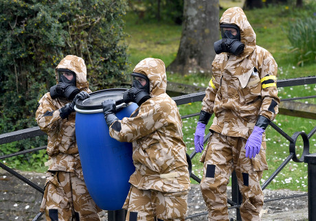 Soldiers Breathing Apparatus Replacing Paving Where Editorial Stock 