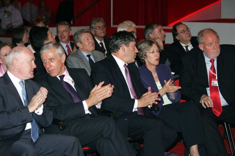 Prominent Members Of The Labour Party Listen To Prime Minister Tony Blair's Speech. L-r- John Reid Jack Straw Gordon Brown Patricia Hewitt Charles Clarke Middle Row- Alan Johnson Geoff Hoon Lord Falconer Back Row- Hilary Benn (red Tie) 27/09/2005