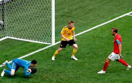 Harry Kane England Goalkeeper Thibaut Courtois Editorial Stock Photo ...