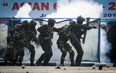 Indonesian Special Force Members Demonstrate Their Editorial Stock ...