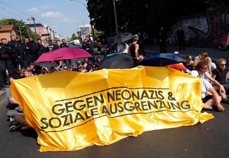 Protests against far-right demonstration commemorating death anniversary of Deputy Fuehrer Rudolf Hess, Berlin, Germany - 18 Aug 2018