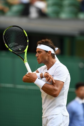 Electricista Matrona Caducado Rafael Nadal Wimbledon Tennis Championships 2017 - Foto de stock de  contenido editorial: imagen de stock | Shutterstock Editorial