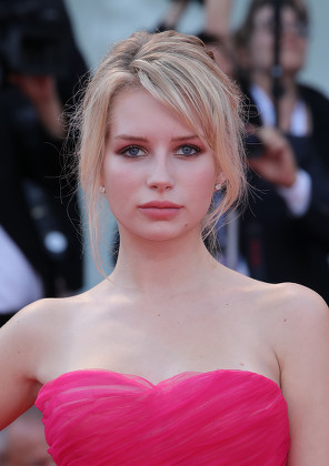 Lottie Moss Editorial Stock Photo - Stock Image Shutterstock