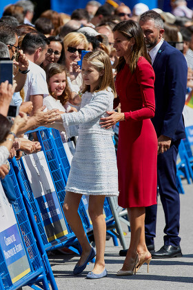 Queen Letizia Princess Leonor Spain Editorial Stock Photo - Stock Image ...