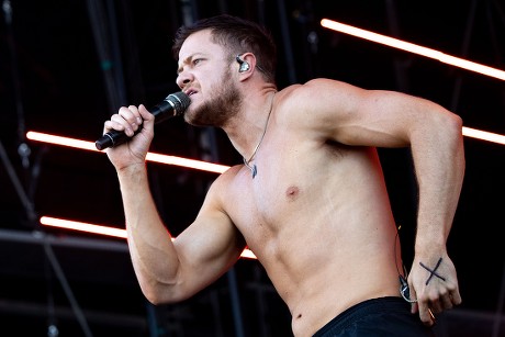 People Are Just Discovering What Imagine Dragons Looks Like