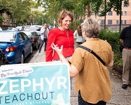 Zephyr Teachout campaigning, New York, USA - 13 Sep 2018