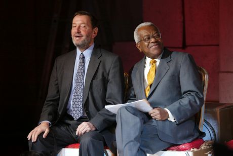 The Philip Lawrence Awards 2003.frances Lawrence The Widow Of Murdered Head Teacher Philip Lawrence Is Joined By Labour Party Home Sec David Blunkett And News Reader Trevor Mcdonald (both Pictured) At The Awards Ceremony Today.the London School Of Fa