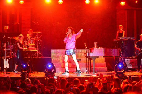 250 Børns Stock Pictures, Editorial Images and Stock Photos | Shutterstock