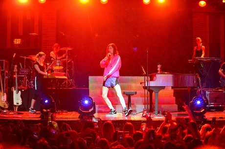 250 Børns Stock Pictures, Editorial Images and Stock Photos | Shutterstock