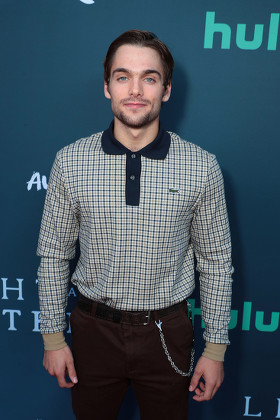 AwesomenessTV and Hulu premiere of 'Light as a Feather', Los Angeles, USA - 27 Sep 2018