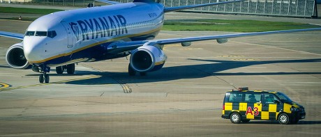 Ryanair announces shutdown of Bremen base, Germany - 05 Oct 2018