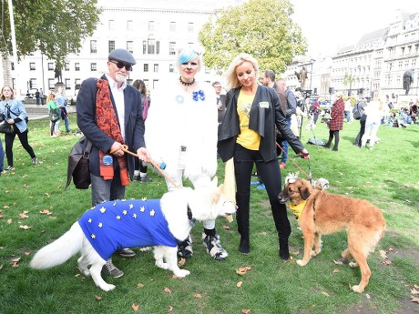 The Wooferendum dog march, London, UK - 07 Oct 2018