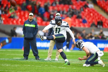 Seahawks Sign Kicker Sebastian Janikowski