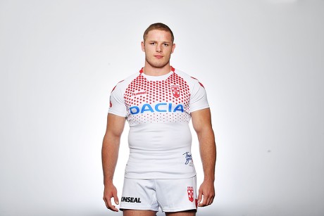 England Rugby League Remembrance Poppy Shirt. Manchester, UK - 15 Oct 2018
