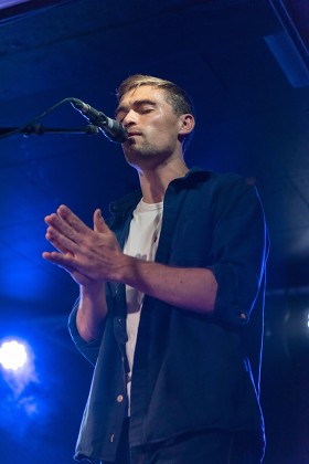 Rhys Lewis in concert at The Wardrobe, Leeds, UK - 28 Oct 2018