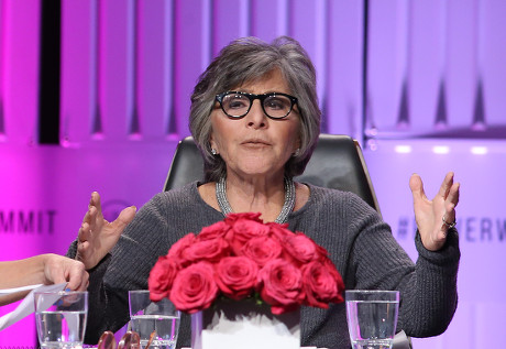 2,000 Barbara boxer Stock Pictures, Editorial Images and Stock Photos