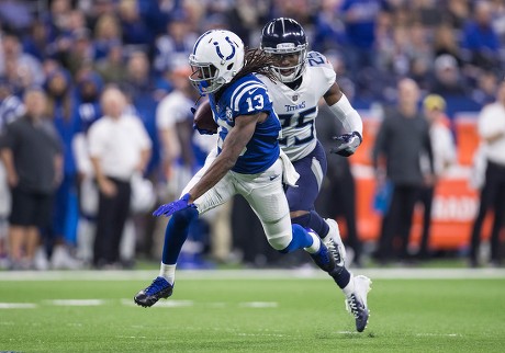 Indianapolis, Indiana, USA. 18th Nov, 2018. Indianapolis Colts linebacker Darius  Leonard (53) during NFL football game action between the Tennessee Titans  and the Indianapolis Colts at Lucas Oil Stadium in Indianapolis, Indiana.