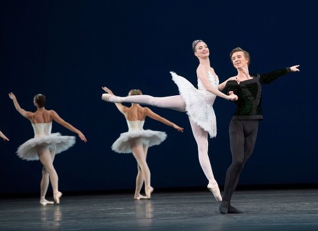 'Symphony in C' Ballet choreographed by Balanshine, Performed by the Royal Ballet at the Royal Opera House, London, UK, 19 Nov 2018
