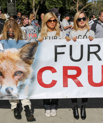 Anti-fur protests, Los Angeles, USA - 23 Nov 2018