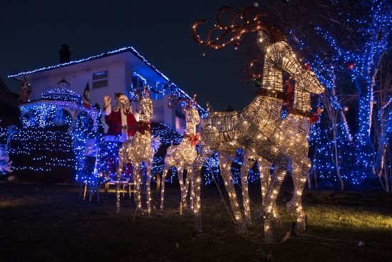 Christmas Lights Maps In Yakima 2022 Houses Dyker Heights Section Brooklyn New Editorial Stock Photo - Stock  Image | Shutterstock