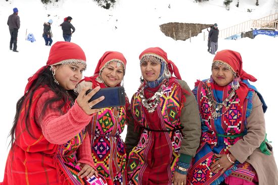 Indian Women Wearing Traditional Himachali Attire Editorial Stock Photo ...