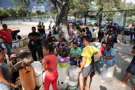 People Collect Water Park East Caracas Editorial Stock Photo - Stock ...