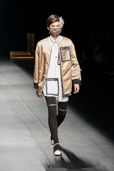 acuod by chanu show runway tokyo fashion Stock Photos (Exclusive