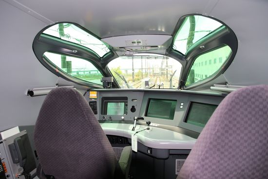 Cockpit Next Generation Shinkansen Bullet Train - Foto de stock de ...