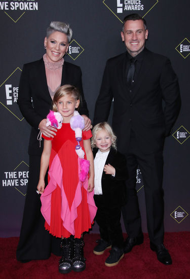 Pink Carey Hart Willow Sage Hart Editorial Stock Photo - Stock Image ...