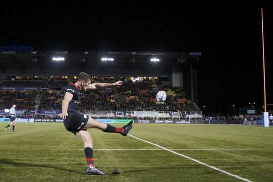 Owen Farrell Kicks Conversion 10th Saracens Editorial Stock Photo ...