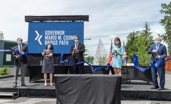 Governor Andrew Cuomo Officials Ribbon Cutting Editorial Stock Photo ...