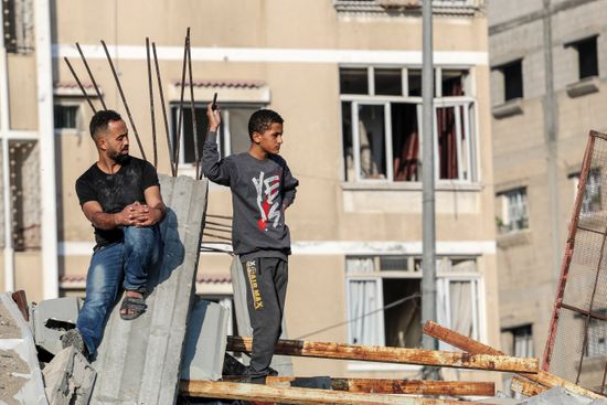 Palestinians Inspect Destroyed House Alturk Family Editorial Stock ...