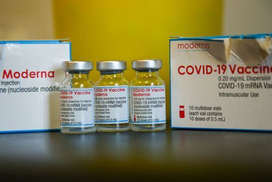 Vials Boxes Moderna Coronavirus Vaccine Vaccination Editorial Stock ...