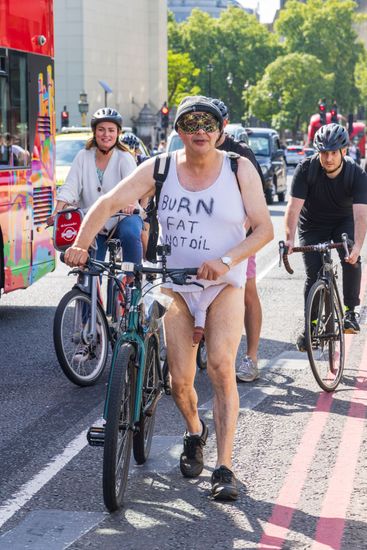 Naked Cyclists Take Part World Naked Foto De Stock De Contenido